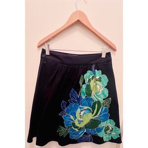 St. John's Bay Women's Floral A-Line Skirt Navy Blue Size 6